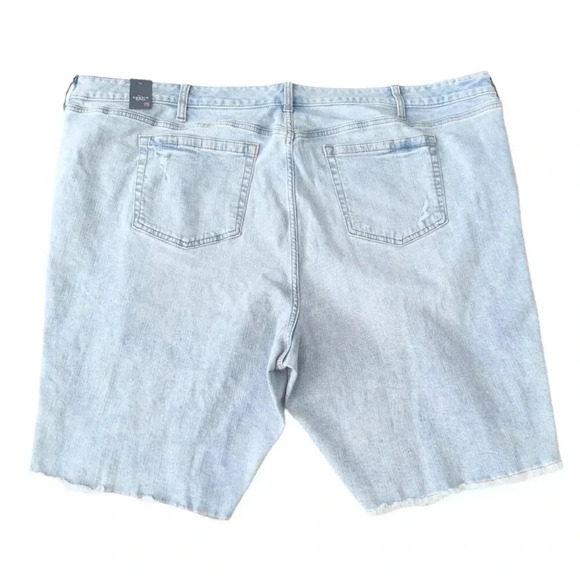 TORRID NWT Boyfriend Bermuda Denim Shorts Size 26 - Picture 5 of 10